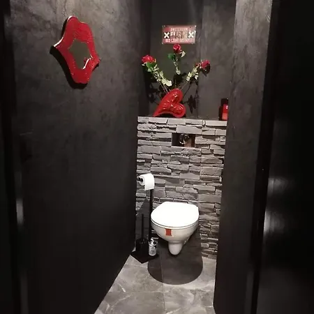 فندق مبيت وإفطار Loft Romantique Hammam Privatif Playroom